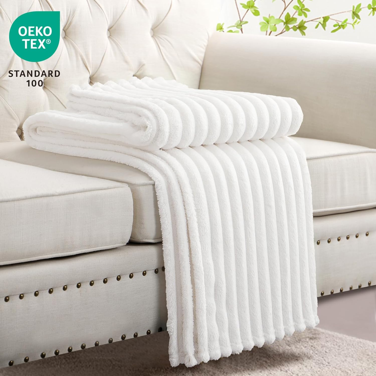 Thumbnail 3 de RUIKASI Fleece Throw Blanket for Sofa (150x200cm) – Double Fluffy White Ribbed Sofa & Bed Throw