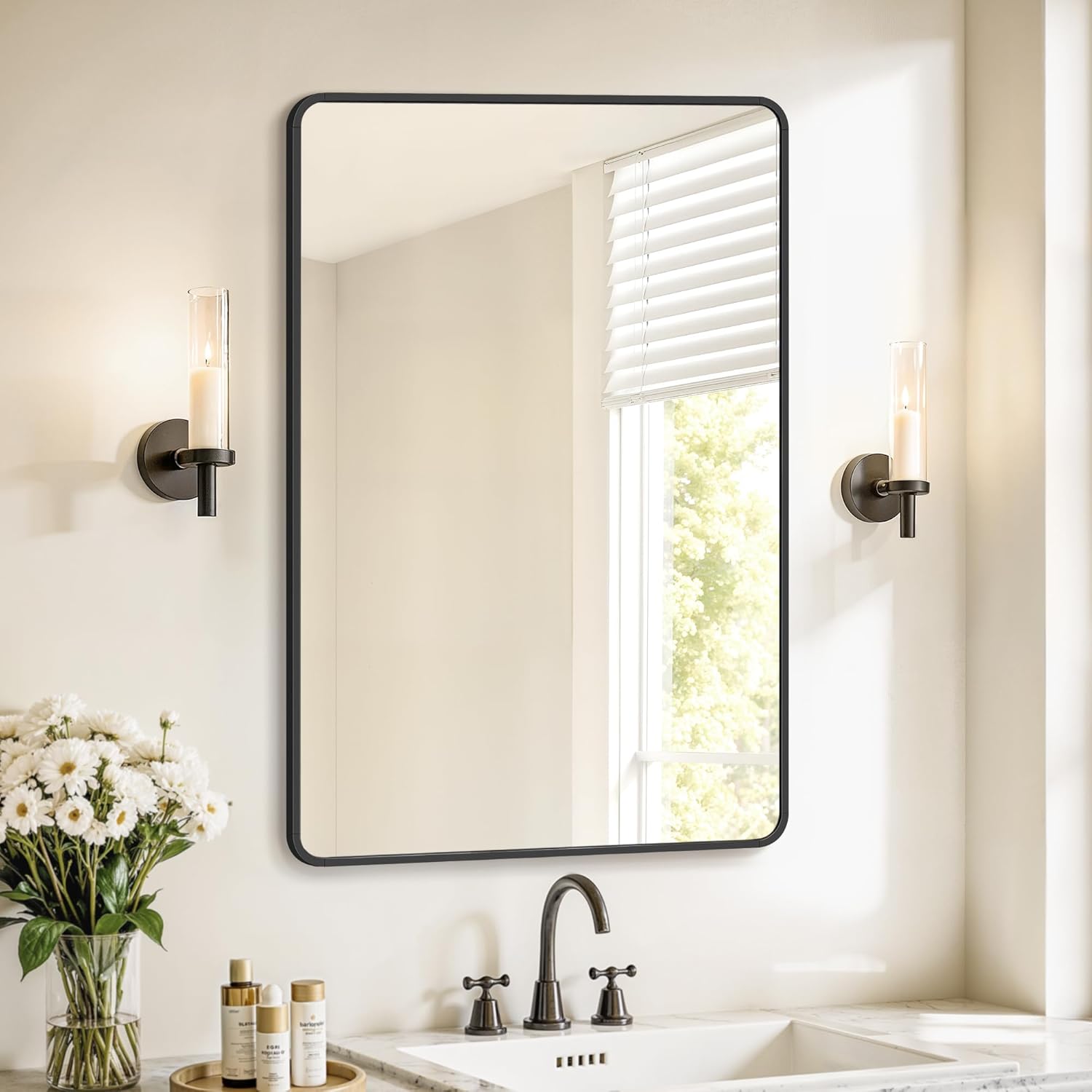 Thumbnail 6 de SONGMICS Miroir Salle de Bain LWM010AB01 – Miroir Mural Rectangulaire en Aluminium doré clair 91 x 61 cm