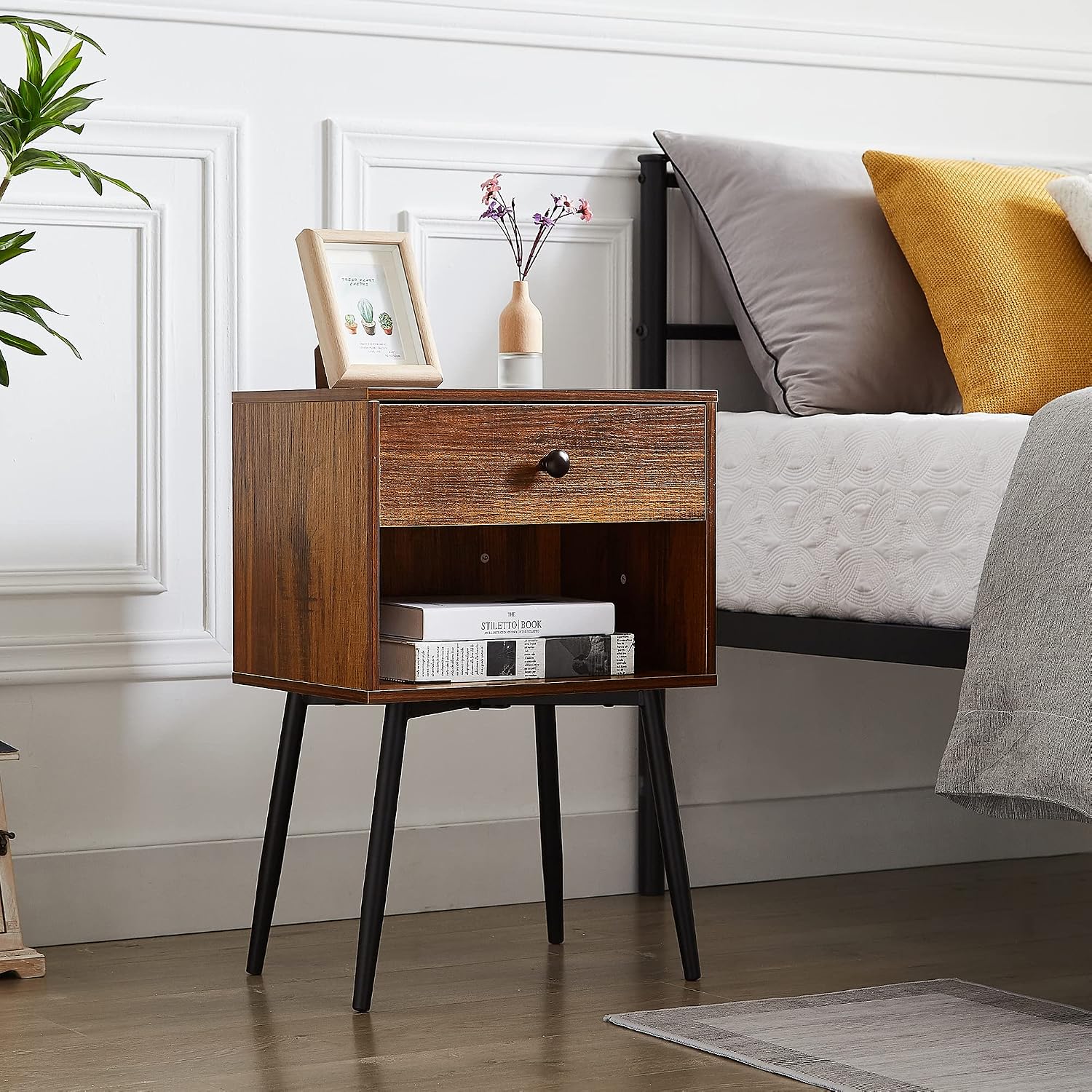 Detalle de VECELO Wood-Frame Nightstands