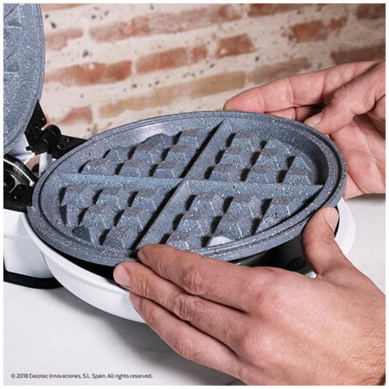 Detalle 1 de Cecotec Fun Gofrestone 3in1 gofres 700W
