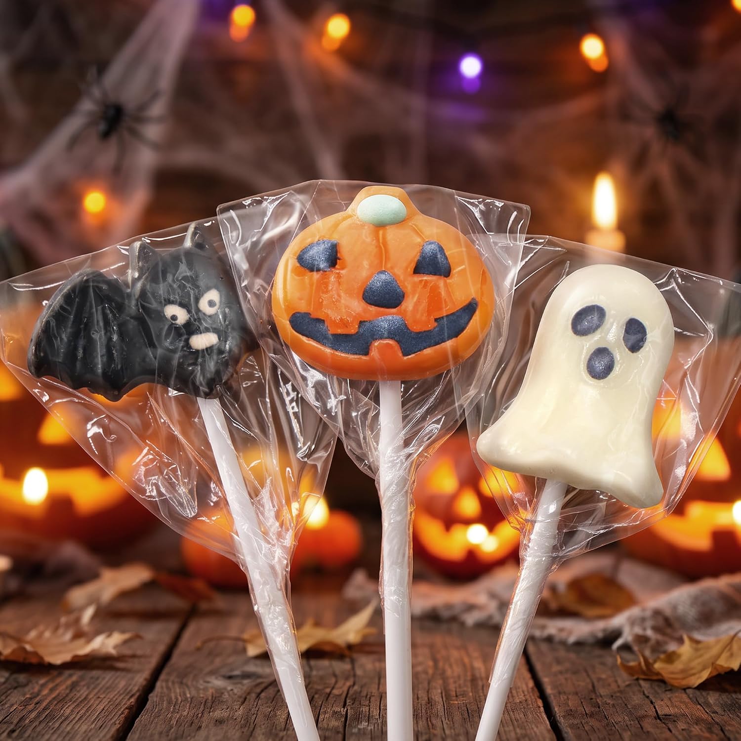 Detalle de Taboom Halloween Lollipops, 12 Count, Individually Wrapped Dye-Free Spooky Shapes