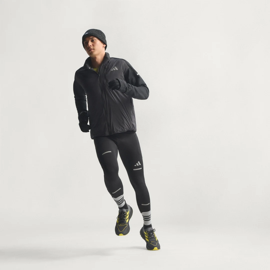 Detalle 2 de Mallas de running Adi365 CLIMAWARM+ de Adidas (Negro)