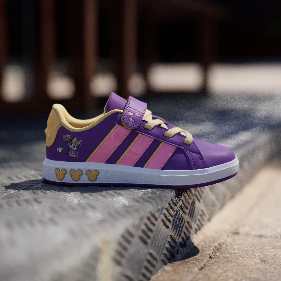 Thumbnail 1 de Zapatilla Adidas Disney Minnie Mouse Grand Court: estilo urbano y comodidad para fans de Minnie