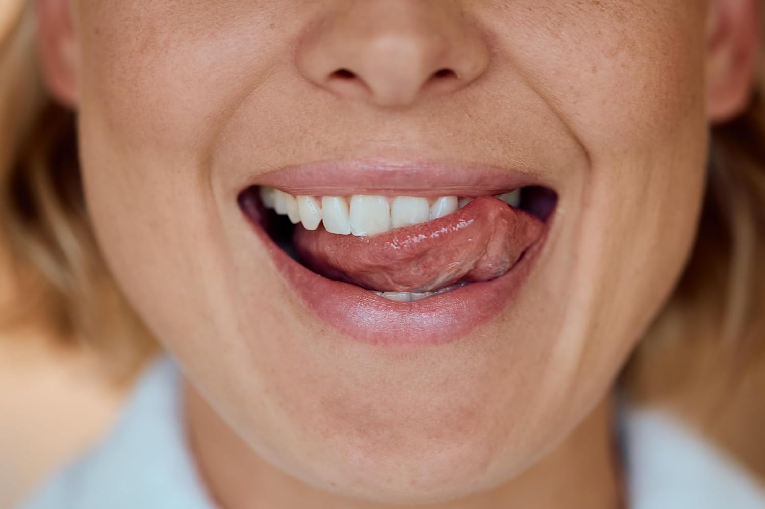 Detalle de ApaCare 3 tubi di dentifricio per smalto – 3x75 ml, con idrossiapatite attiva e fluoro, per denti sensibili (vegano)