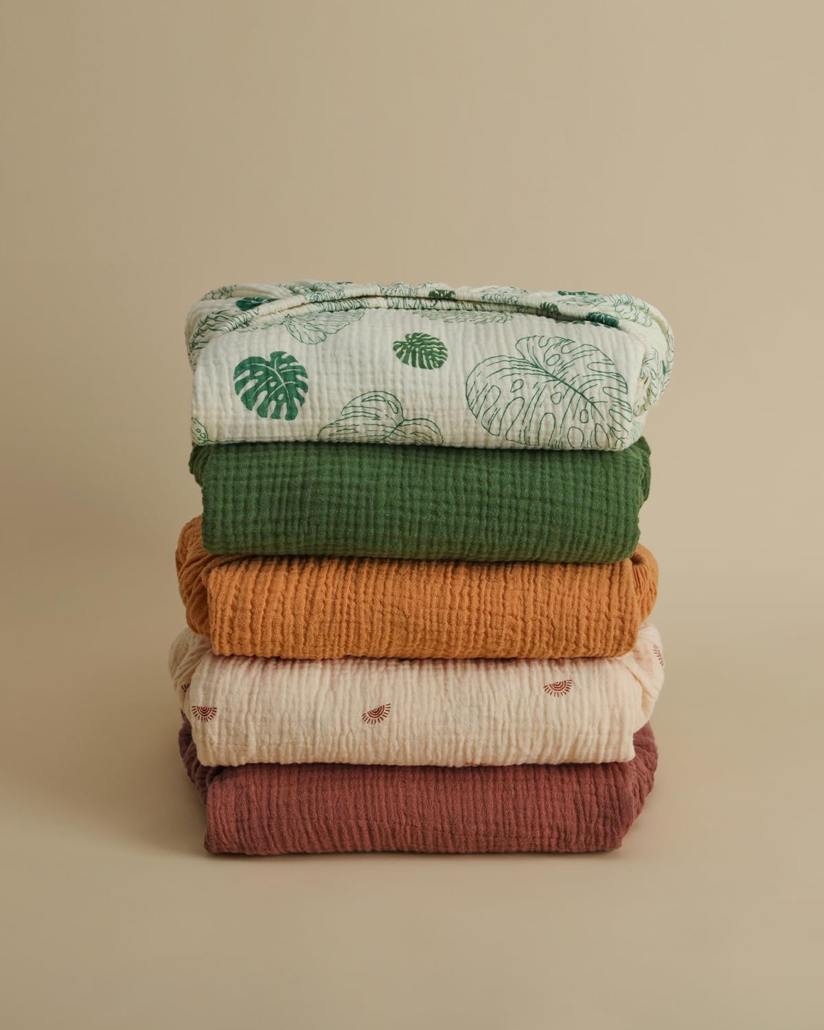 Thumbnail 3 de Blissful Diary Muslin Crib Sheets (2-Pack) for Standard Crib Mattress, Boho Neutral Cotton — Monstera & Dark Green