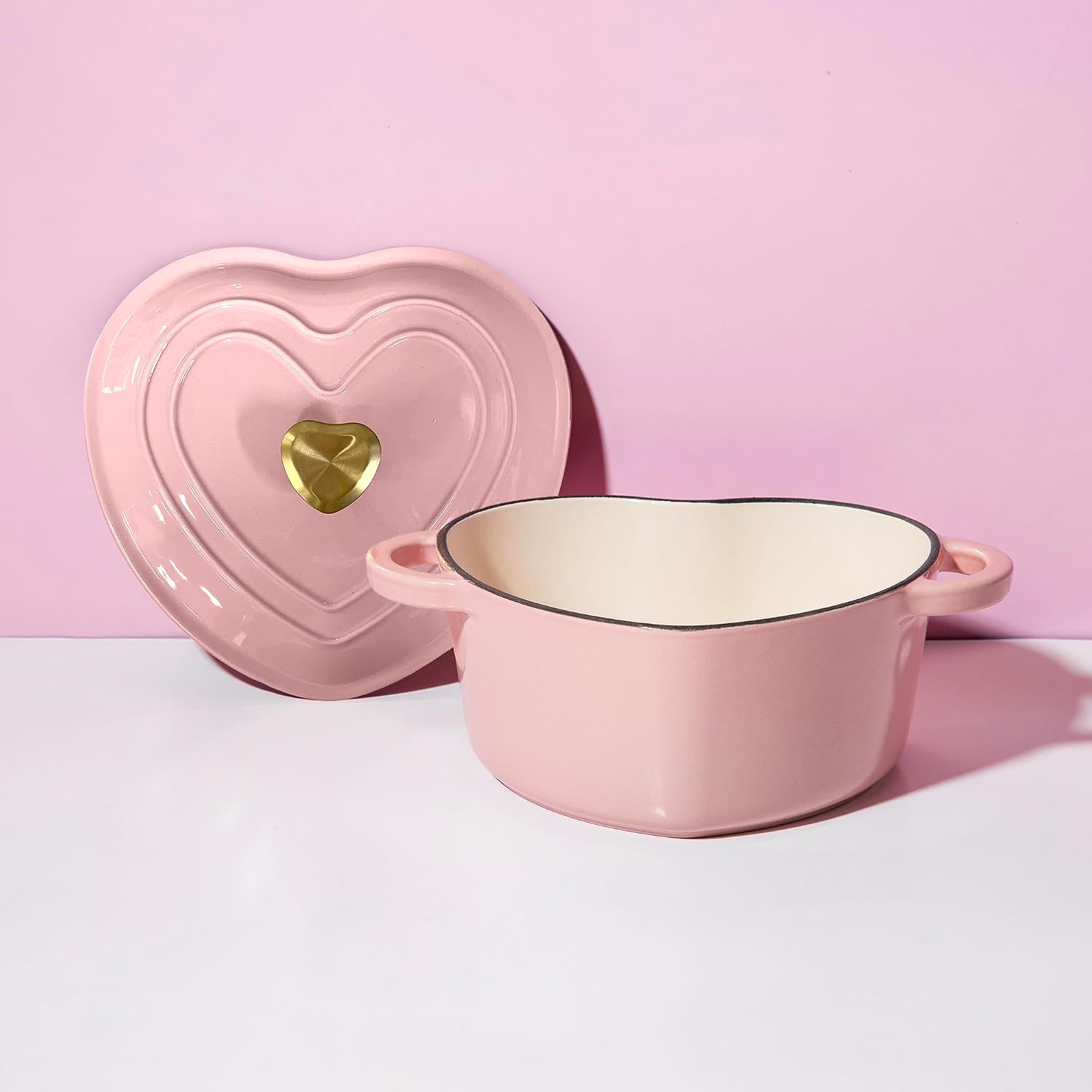 Thumbnail 6 de Paris Hilton Heart-Shaped Dutch Oven 4-Quart 🍲