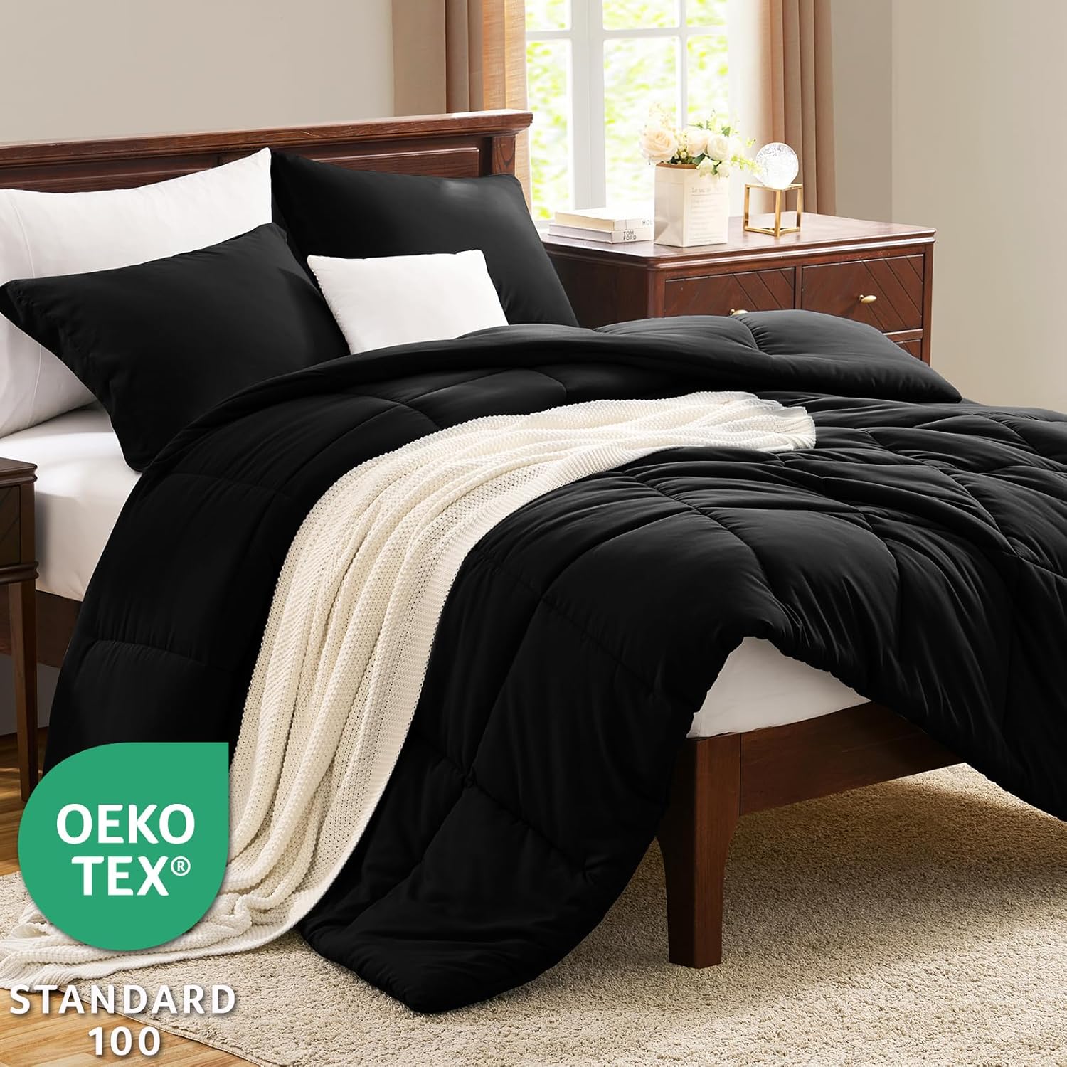 Detalle de CozyLux Queen Comforter Set 88x88