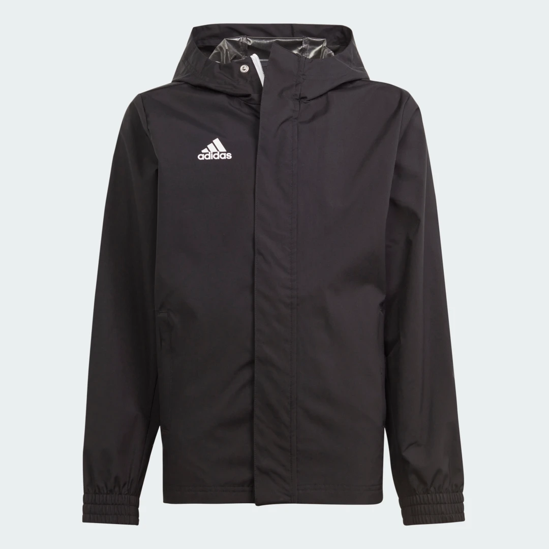 Detalle de Chaqueta Entrada 22 All-Weather de Adidas — versión negra para uso diario
