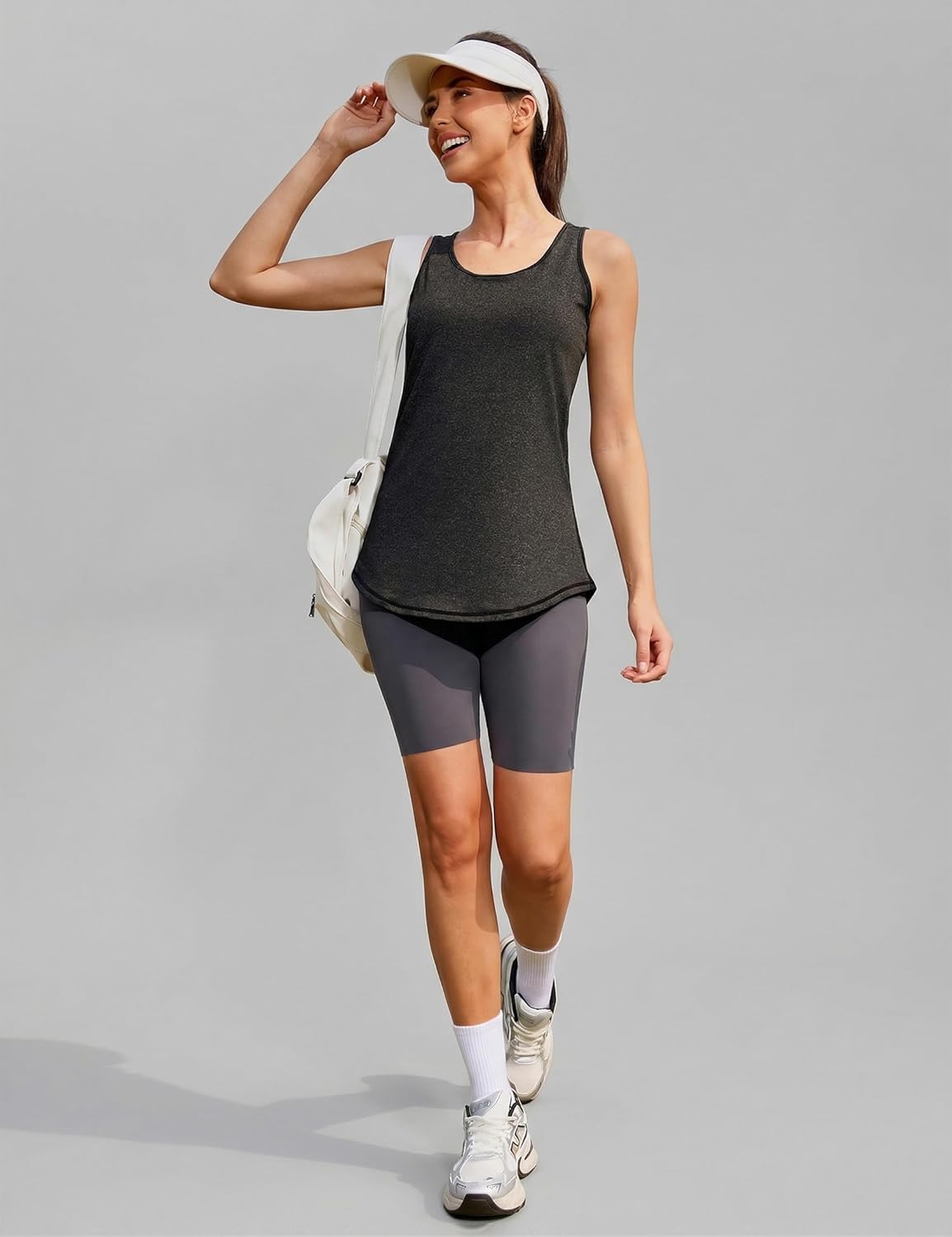 Thumbnail 1 de Women's Loose Fit Racerback Tank Top for Running, Yoga and Gym – Quick-Dry, Breathable Mesh Back