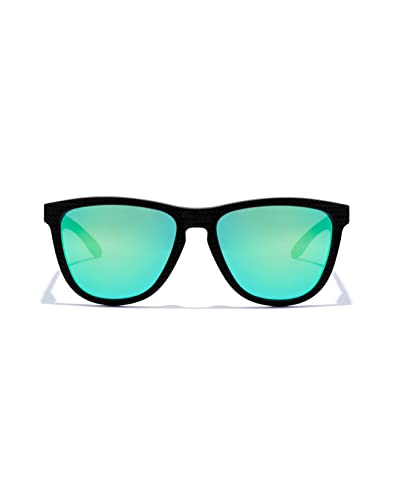 Detalle 2 de Hawkers Carbon One RAW Carbon Fiber: gafas de sol unisex con estilo y rendimiento
