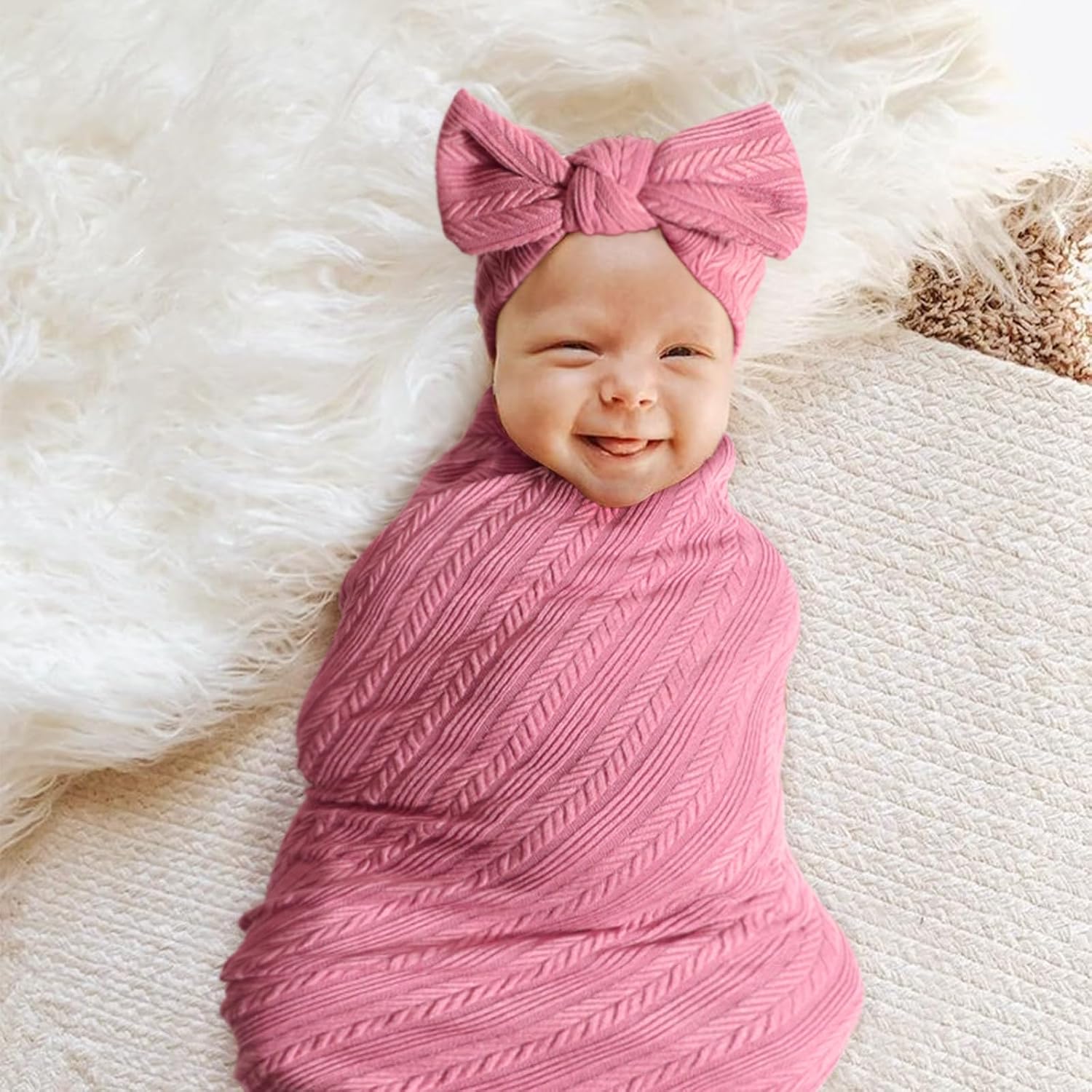 Detalle de DRESHOW newborn receiving blanket set with bow hat and bow headband for girls