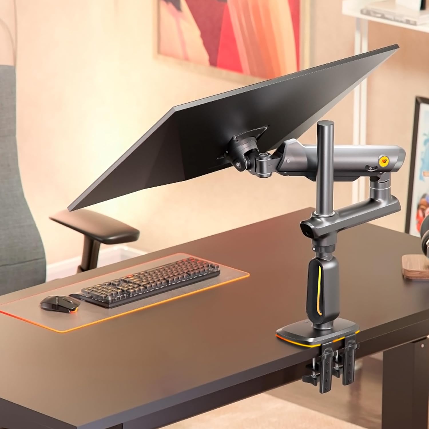 Detalle de NB Ergonomic Pesante Braccio per Schermo UltraWide fino a 60" – Supporto monitor robusto, VESA 75×75/100×100, fino a 20 kg