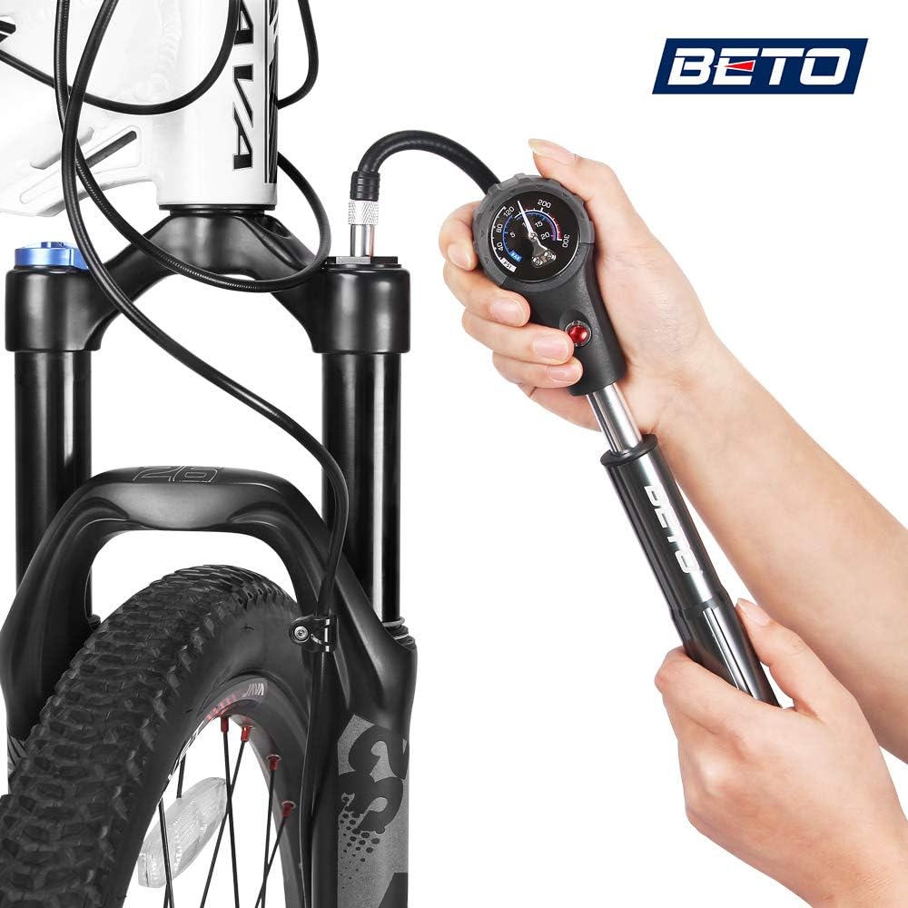 Detalle 2 de Beto MTB-schokpomp 300 psi met dubbele functie en manometer