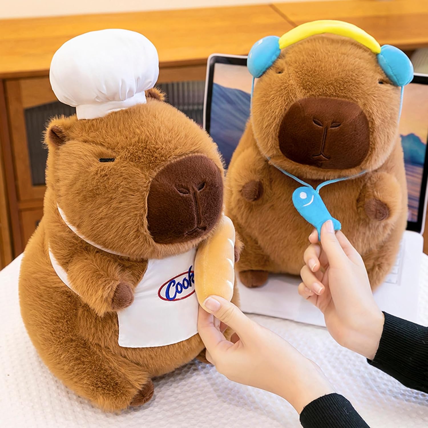 Thumbnail 6 de Shownicer Capybara Plüschkissen – kuschelweiches Kuscheltier, 35 cm, CE-zertifiziert
