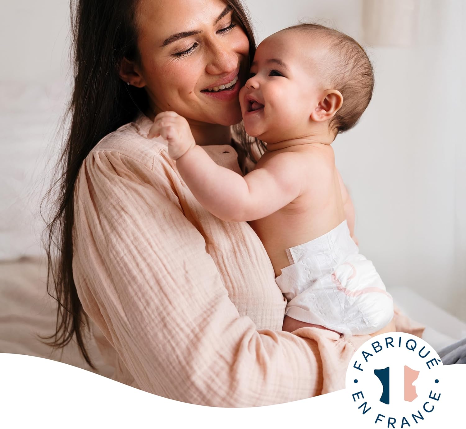 Thumbnail 5 de Biolane couches bébé Taille 3 (4-9 kg) peaux sensibles – ultra-absorbant jusqu’à 12 h – pack 162 couches (fabriqué en France)