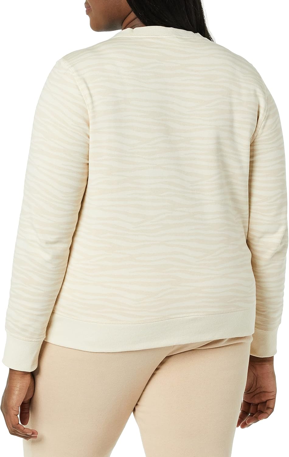 Thumbnail 3 de Amazon Essentials Women's Fleece Crewneck Pullover Sweatshirt (Plus Size)