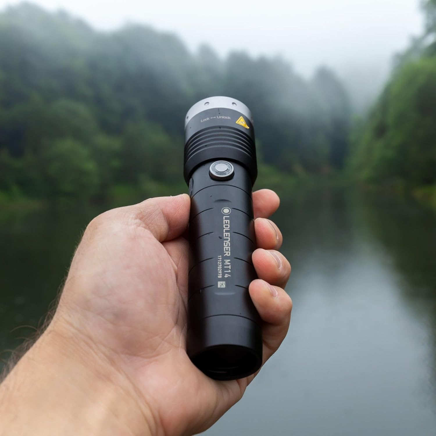 Thumbnail 6 de Ledlenser MT14 d'extérieur — Lampe de poche LED 1000 lm, portée 320 m, batterie lithium 26650, recharge USB