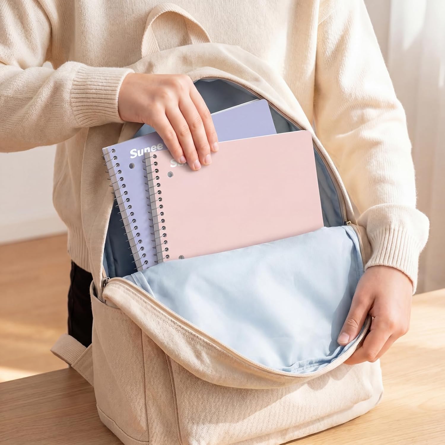 Thumbnail 5 de SUNEE 1-Subject Spiral Notebooks, 5-Pack — 8 x 10.5, 70 Sheets Each, College Ruled, 3-Hole Punch, Pink-Purple-Blue-Green-Yellow