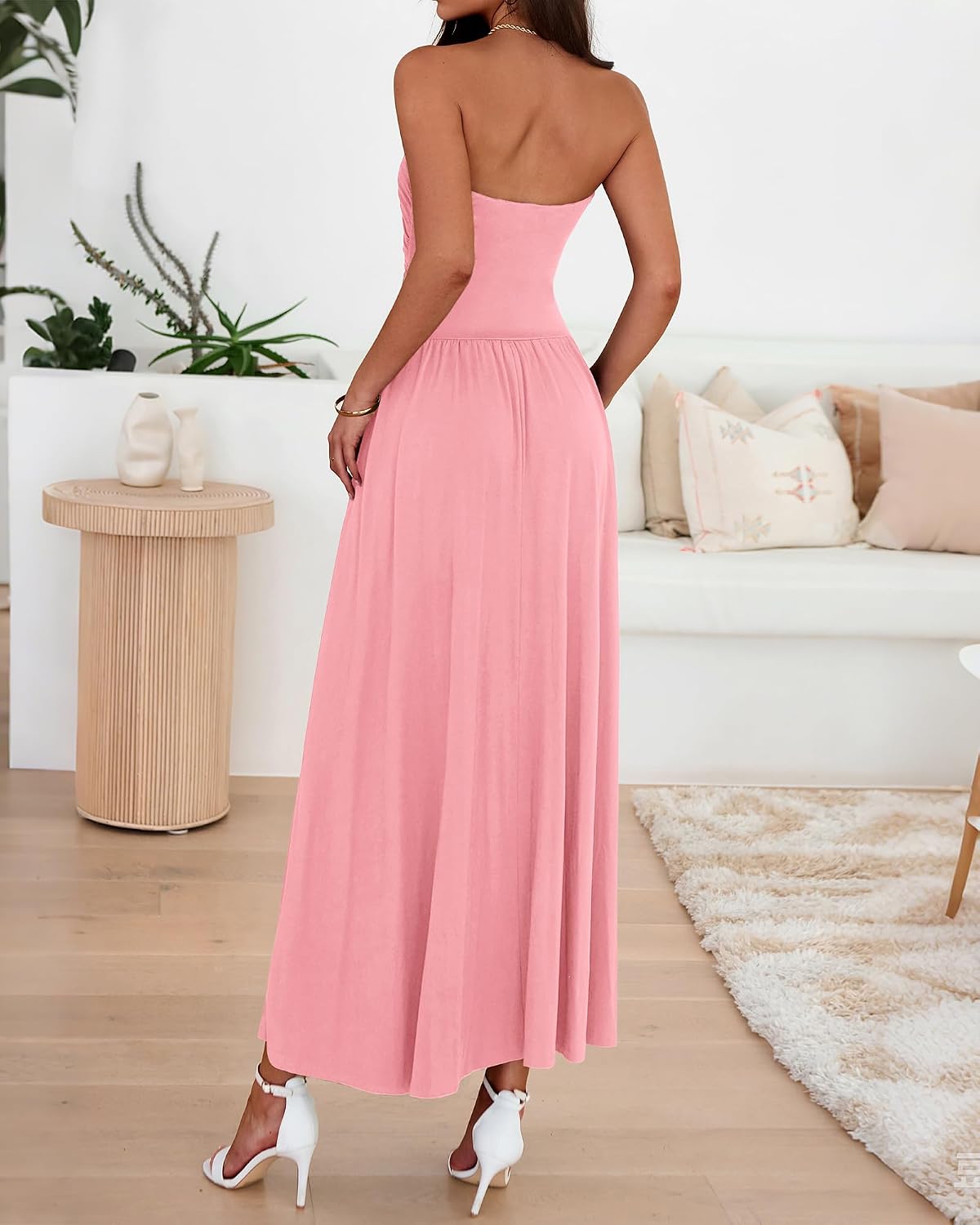 Detalle de BTFBM BT571 Strapless Maxi Dress with Ruched Tube Top, Pockets and Silicone Grip