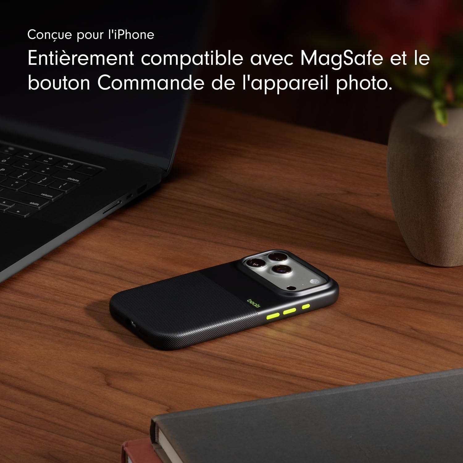 Thumbnail 5 de Beats Coque Haute résistance pour iPhone 17 Pro avec MagSafe et Commande de l'appareil photo – Noir Everest