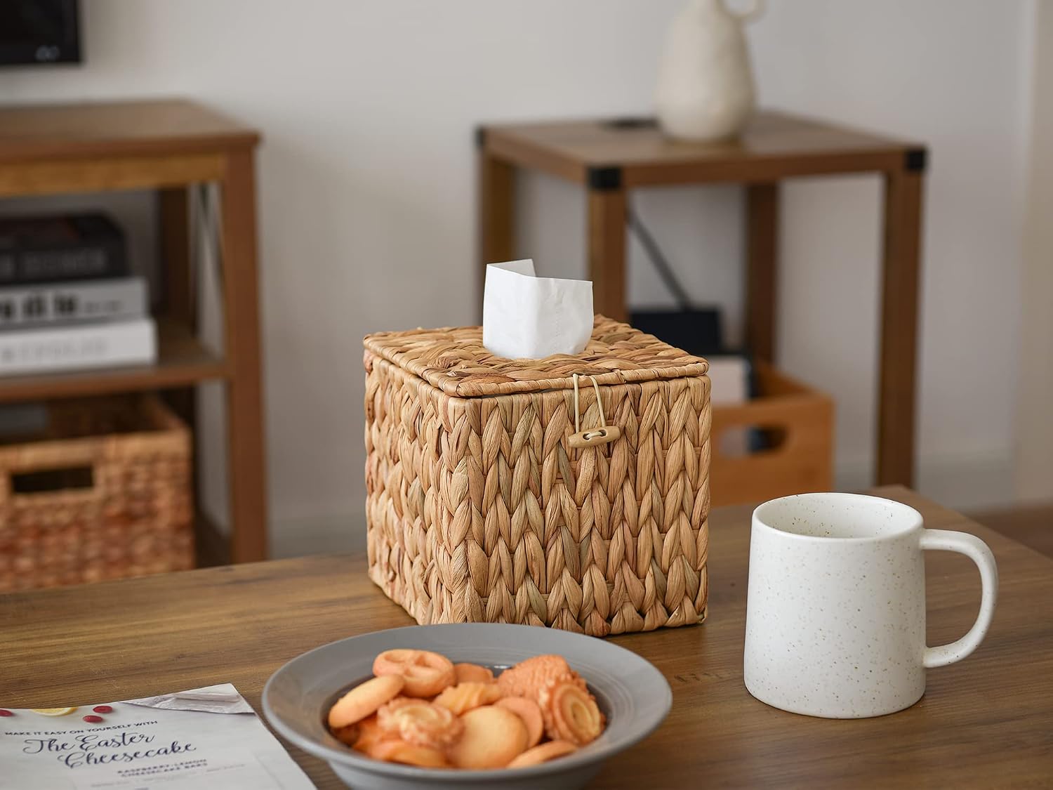Detalle de StorageWorks Tissue Box Cover, Water Hyacinth