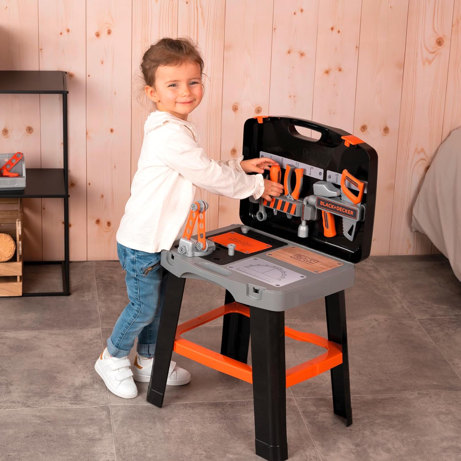 Thumbnail 5 de Smoby Black & Decker Banco de Trabajo maletín 33 accesorios