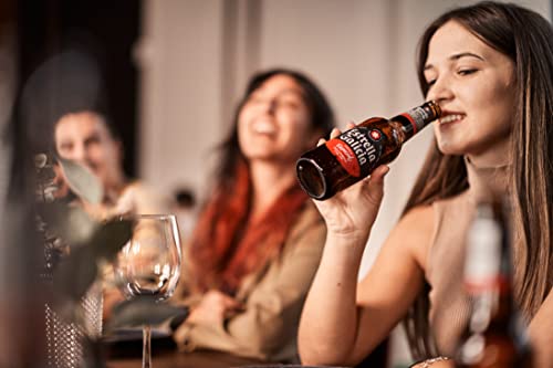 Detalle de Estrella Galicia Especial Mini: pack de 24 botellines de 20 cl, lager equilibrada y refrescante