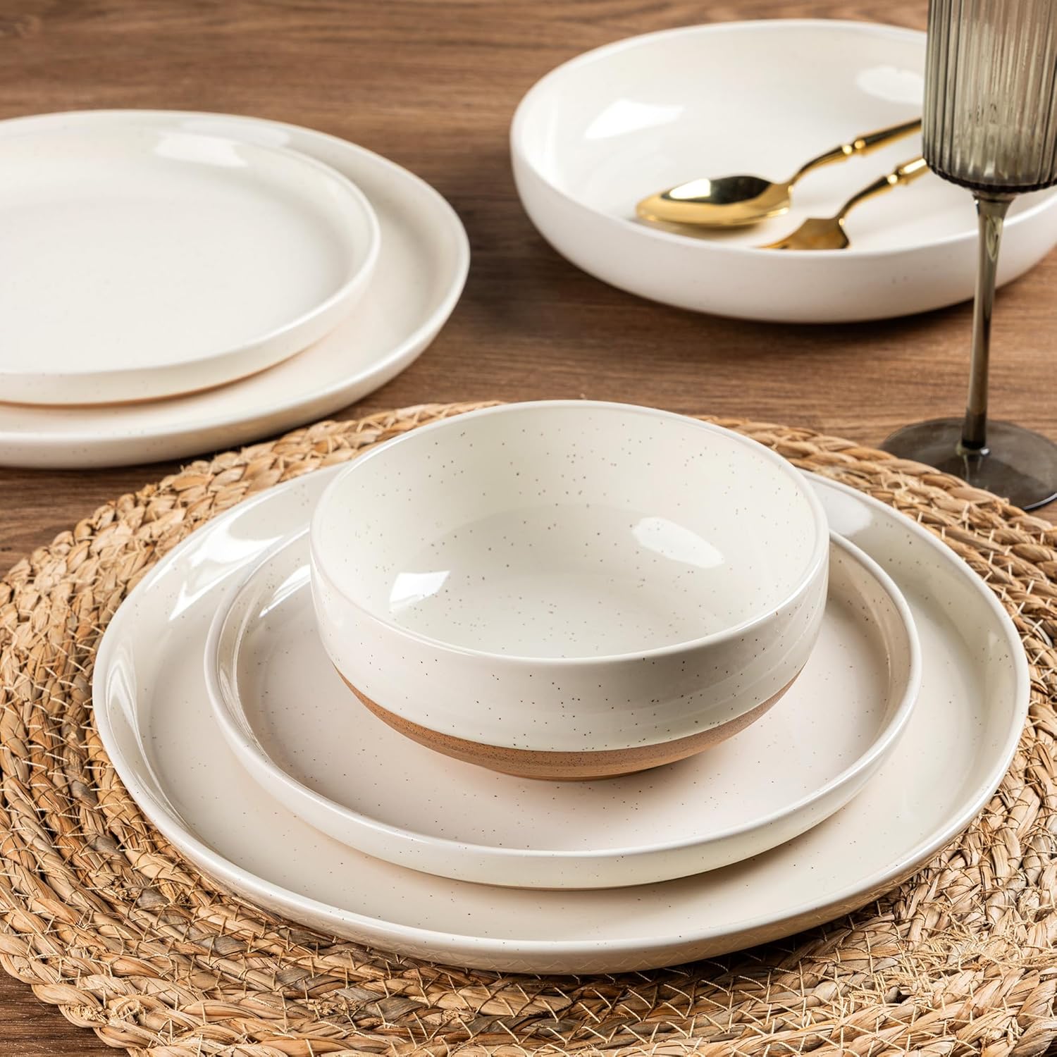 Thumbnail 3 de AmorArc Ceramic Dinnerware Set for 8 (24 Pieces) — Handpainted, Scratch-Resistant Stoneware with Rustic Terracotta Underside