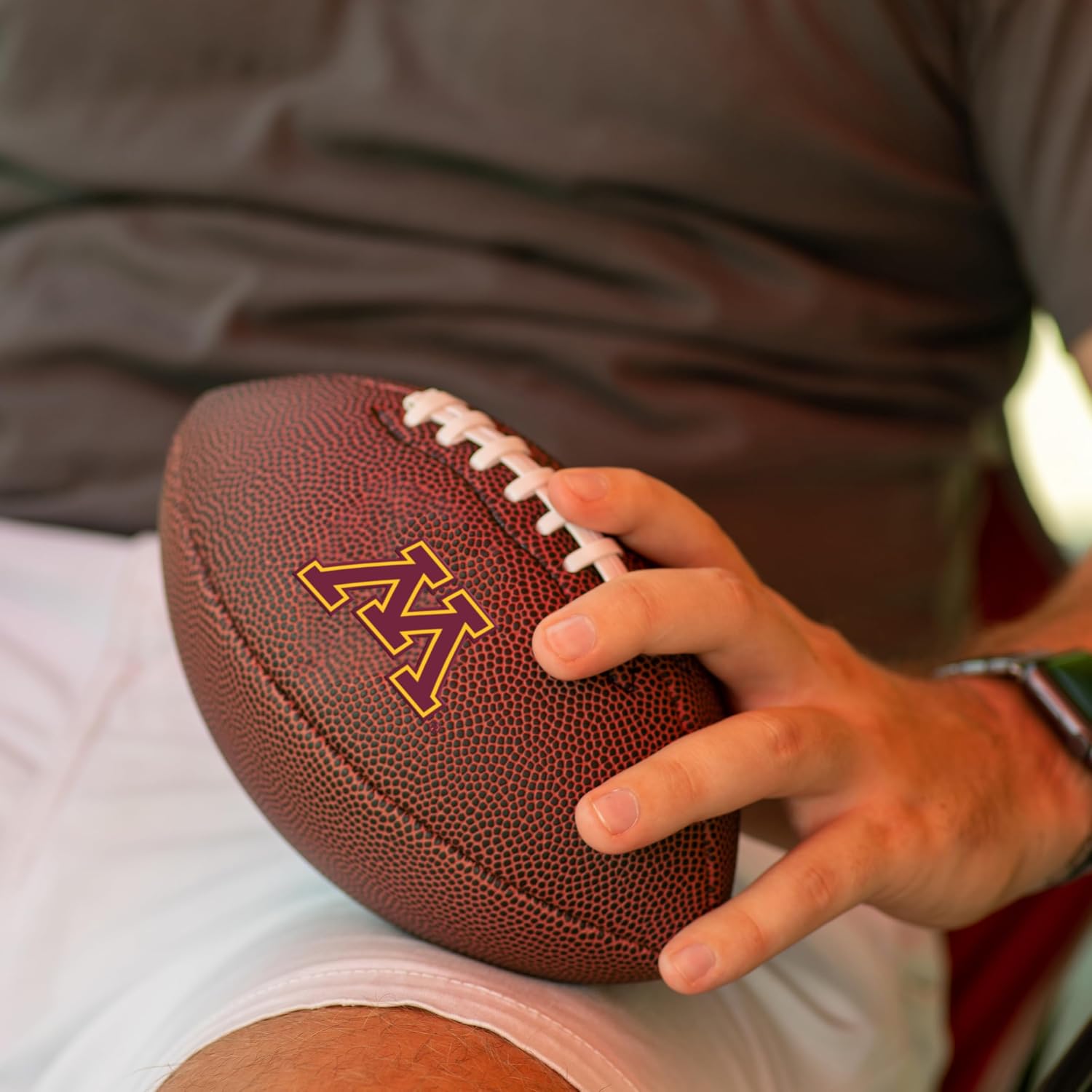 Detalle de Logo Brands NCAA Mini Size Composite Football (Officially Licensed)