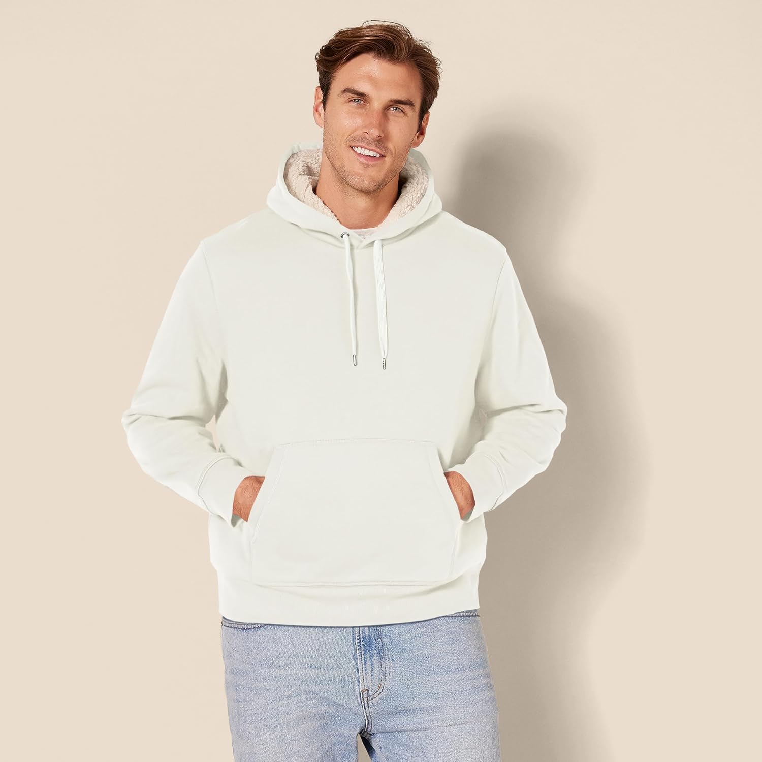 Thumbnail 4 de Amazon Essentials Men’s Sherpa-Lined Fleece Pullover Hoodie