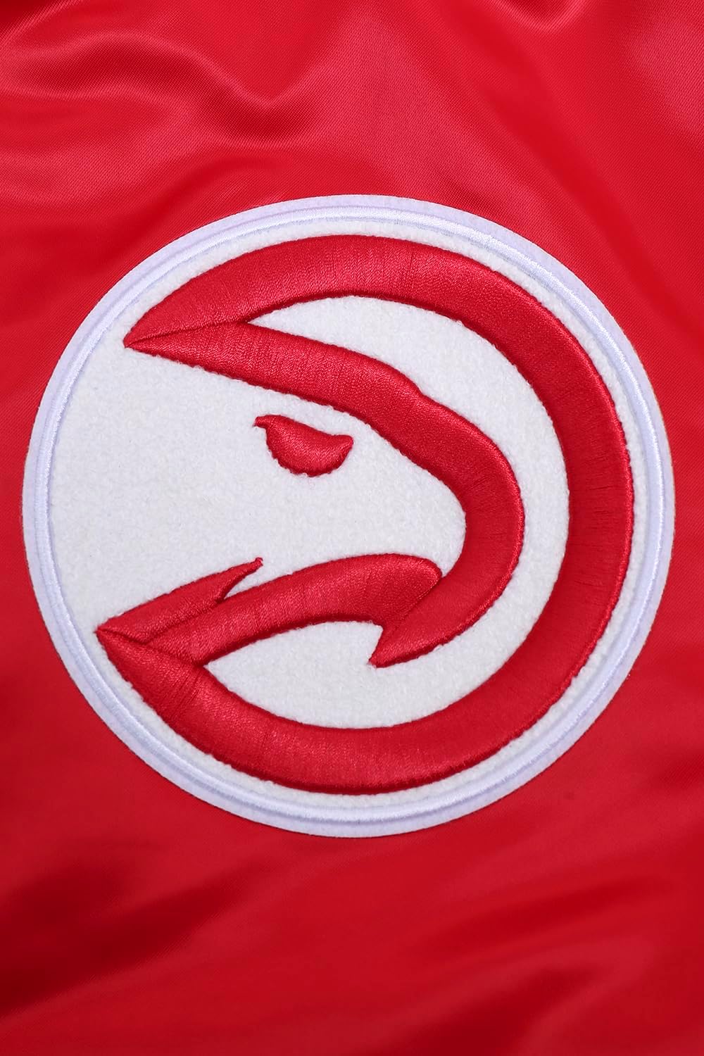 Detalle 1 de Pro Standard Mens NBA Old English Satin Jacket