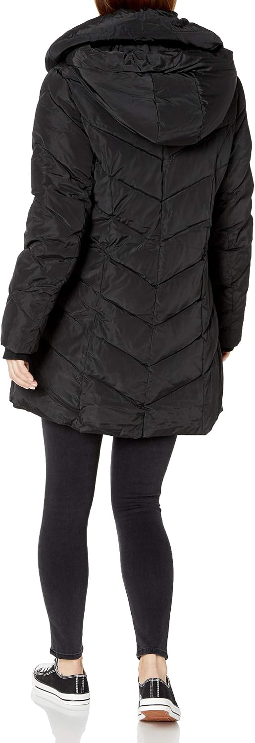 Detalle 2 de Steve Madden Women's Long Puffer Coat ⚡