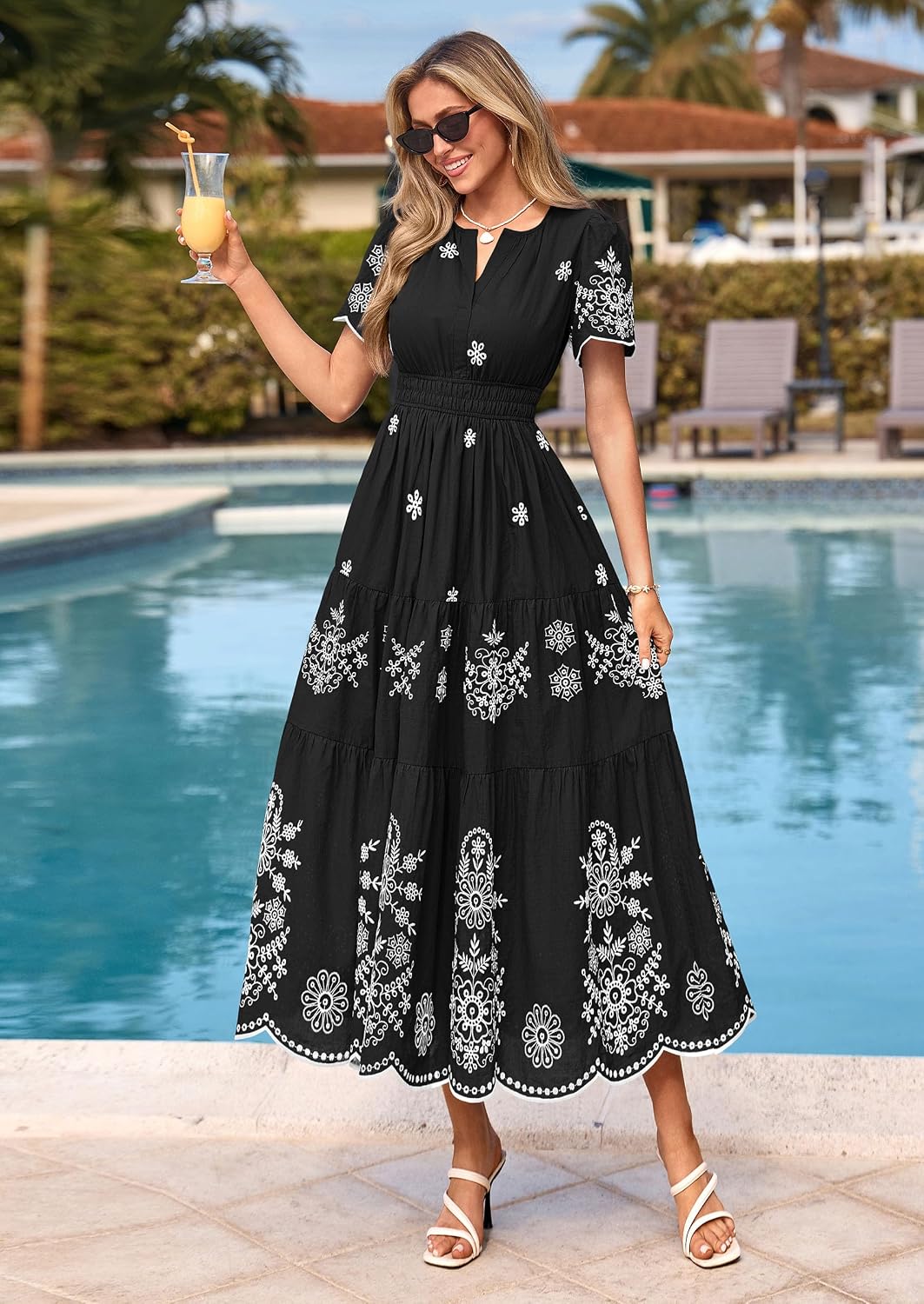 Detalle de PRETTYGARDEN Summer Boho Maxi Dress for Women (2026) with Floral Print, V-Neck, Pockets