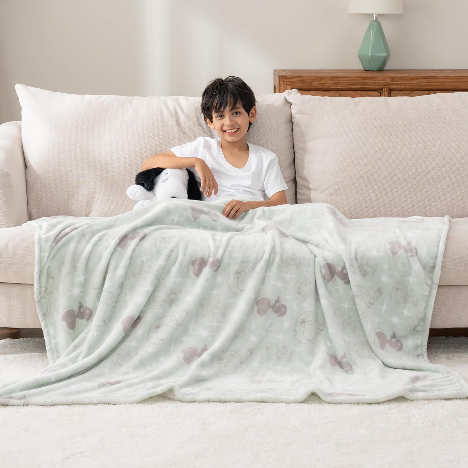 Detalle 2 de Berkshire Peanuts Snoopy Throw Blanket