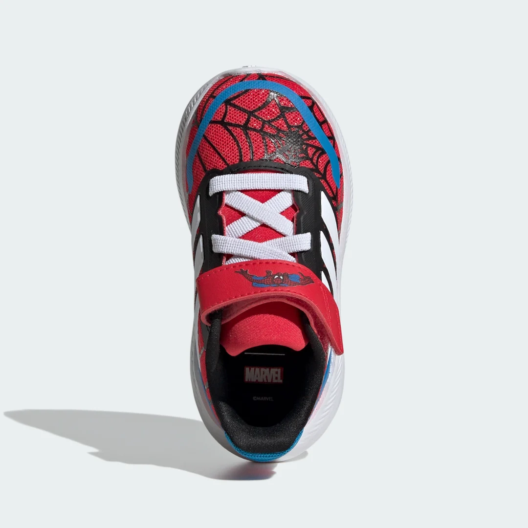Detalle 2 de Zapatilla Runfalcon 3.0 Adidas Marvel Spider-Man (Bebé) – rojo, para primeros pasos con estilo