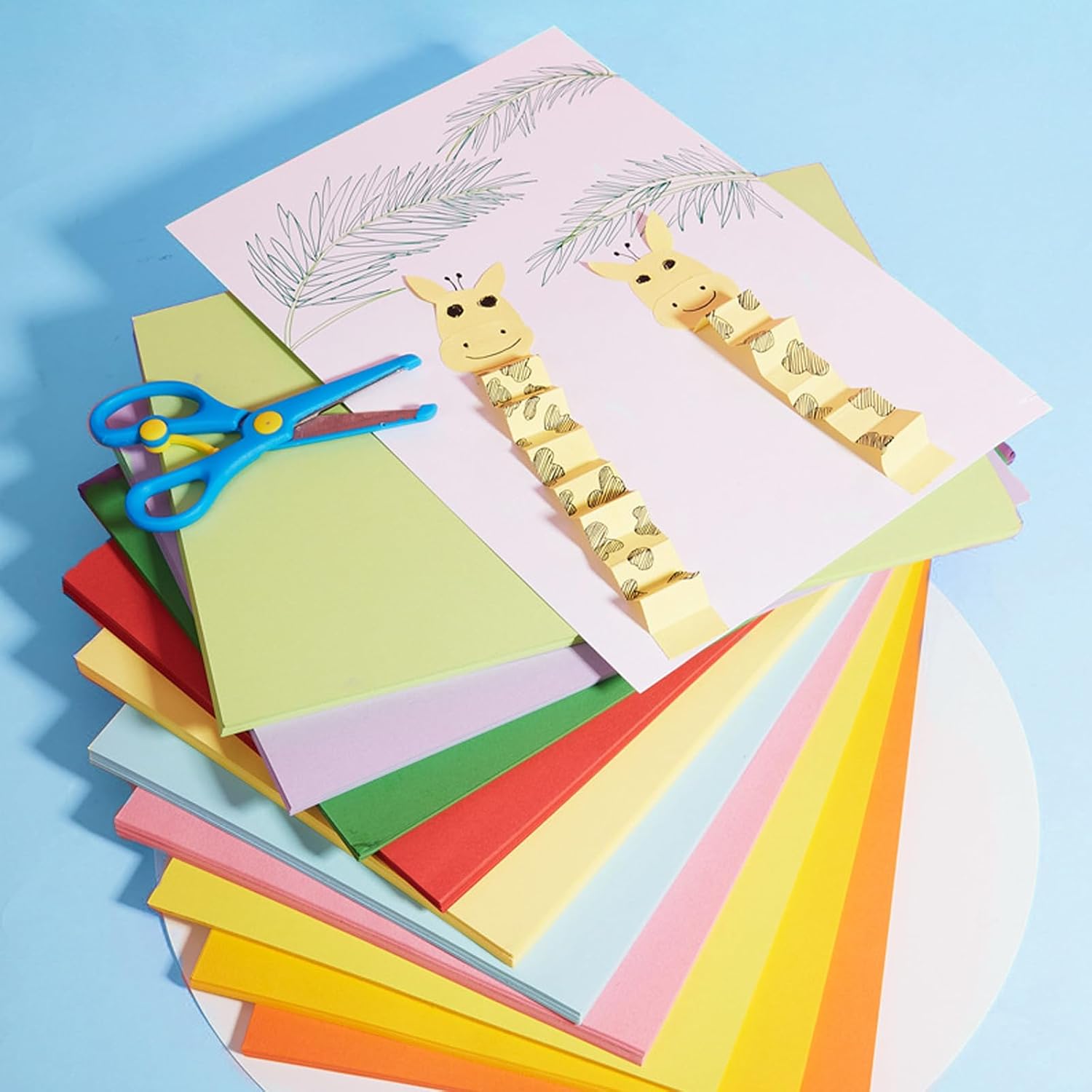 Thumbnail 6 de A4 Coloured Card Pack of 100 Sheets – Assorted Colours, 230gsm Craft Paper