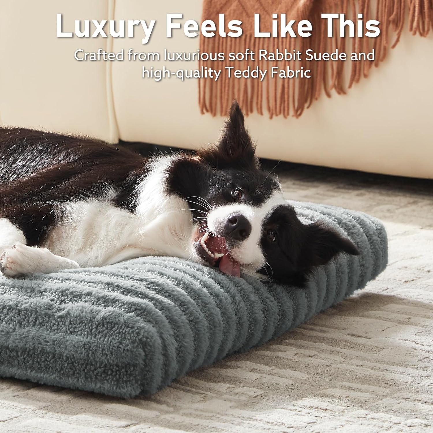 Detalle 2 de Pawk Large Dog Bed Washable – Fluffy Plush Fur Calming Mattress (102 × 69 × 9 cm), Grey