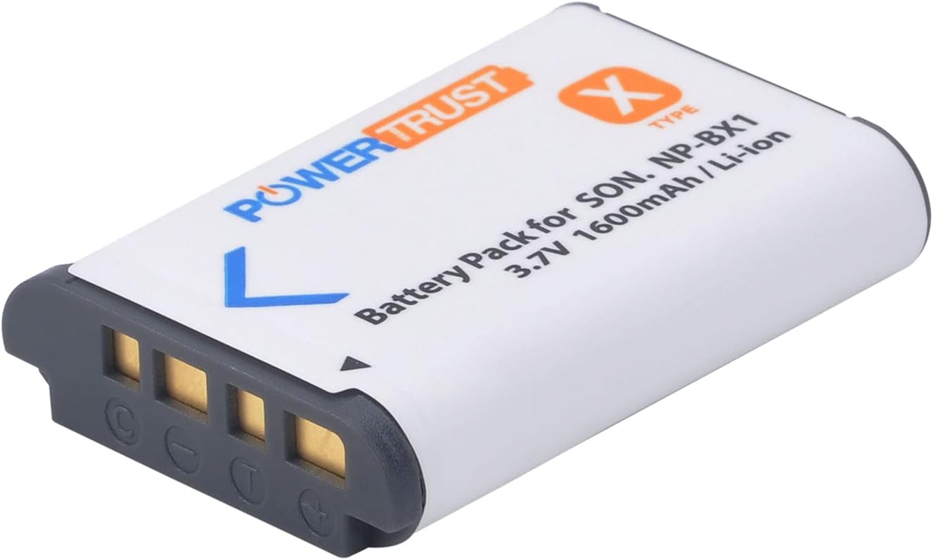 Detalle de PowerTrus NP-BX1 Ladegerät mit 4x Akkus und LED-Anzeige – USB-Ladegerät mit 3 Slots