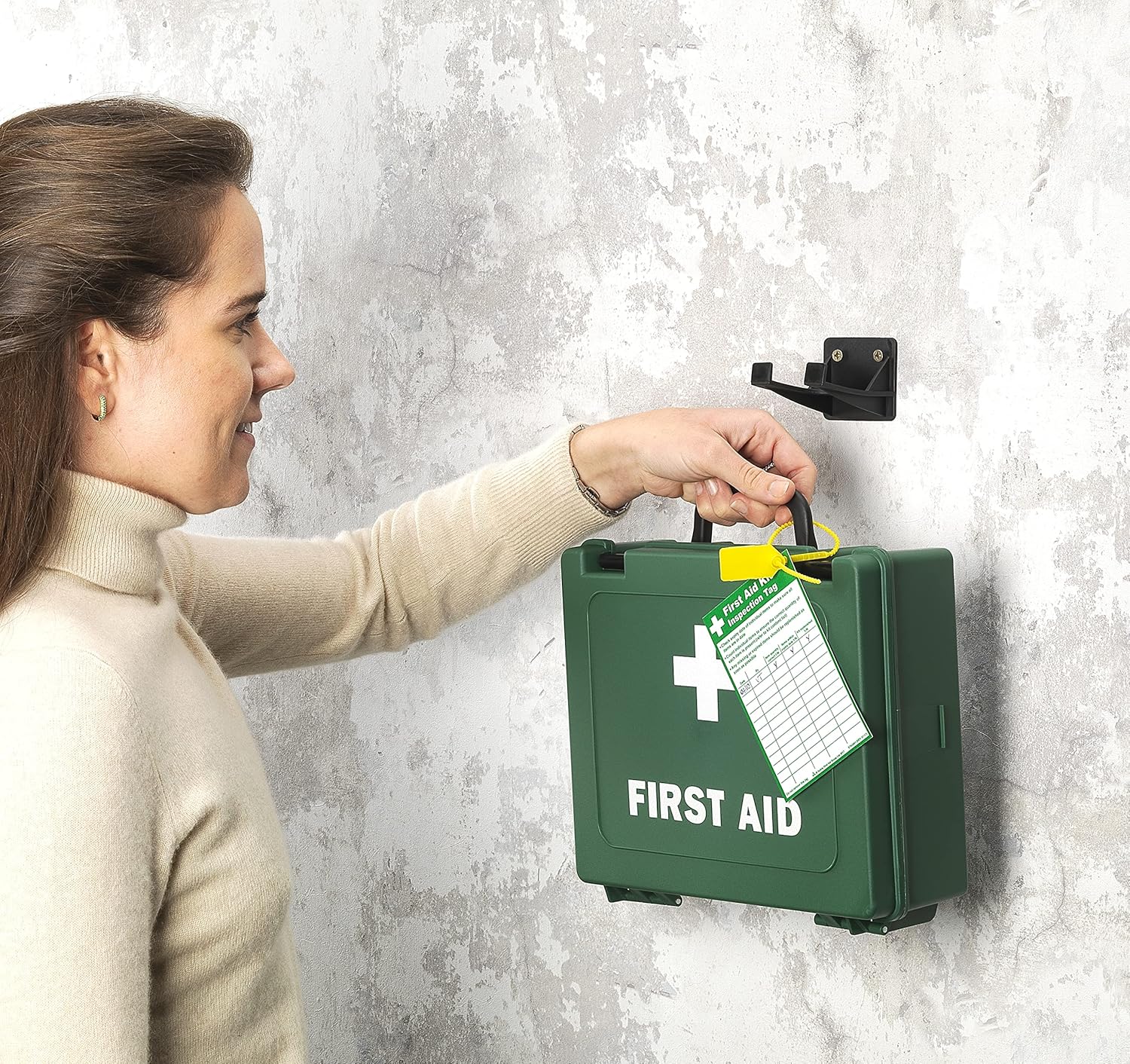 Detalle de Safety First Aid Group Workplace First Aid Kit 1–10 persons 🩹