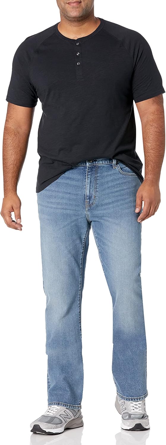 Thumbnail 4 de Amazon Essentials Herren-Jeans Slim-Fit-Stretch Bootcut in Auslauffarben