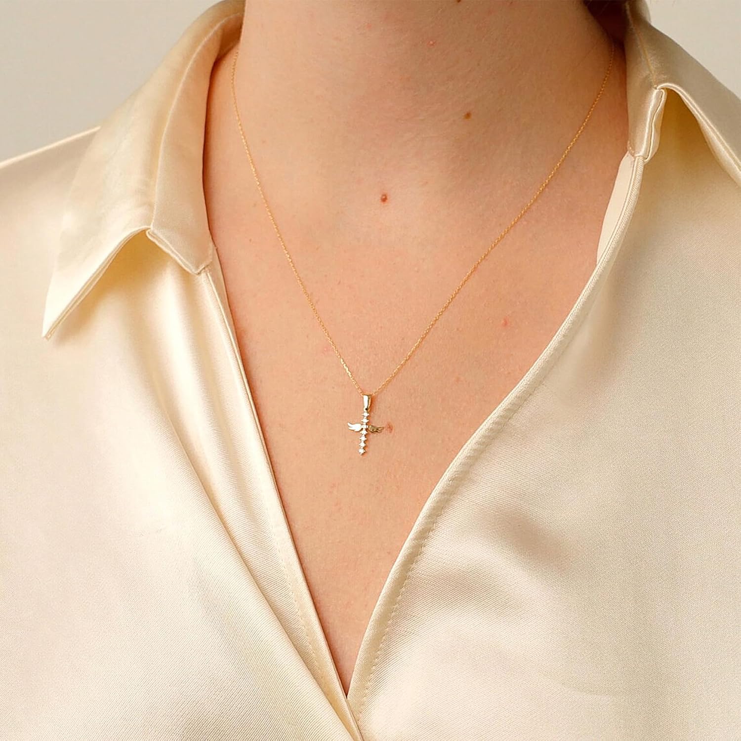 Thumbnail 3 de TINGN Kreuzkette Damen 14K Gold Vergoldet – Elegante Choker-Kette mit Kreuzanhänger, 45,7 cm + 5,1 cm verstellbar