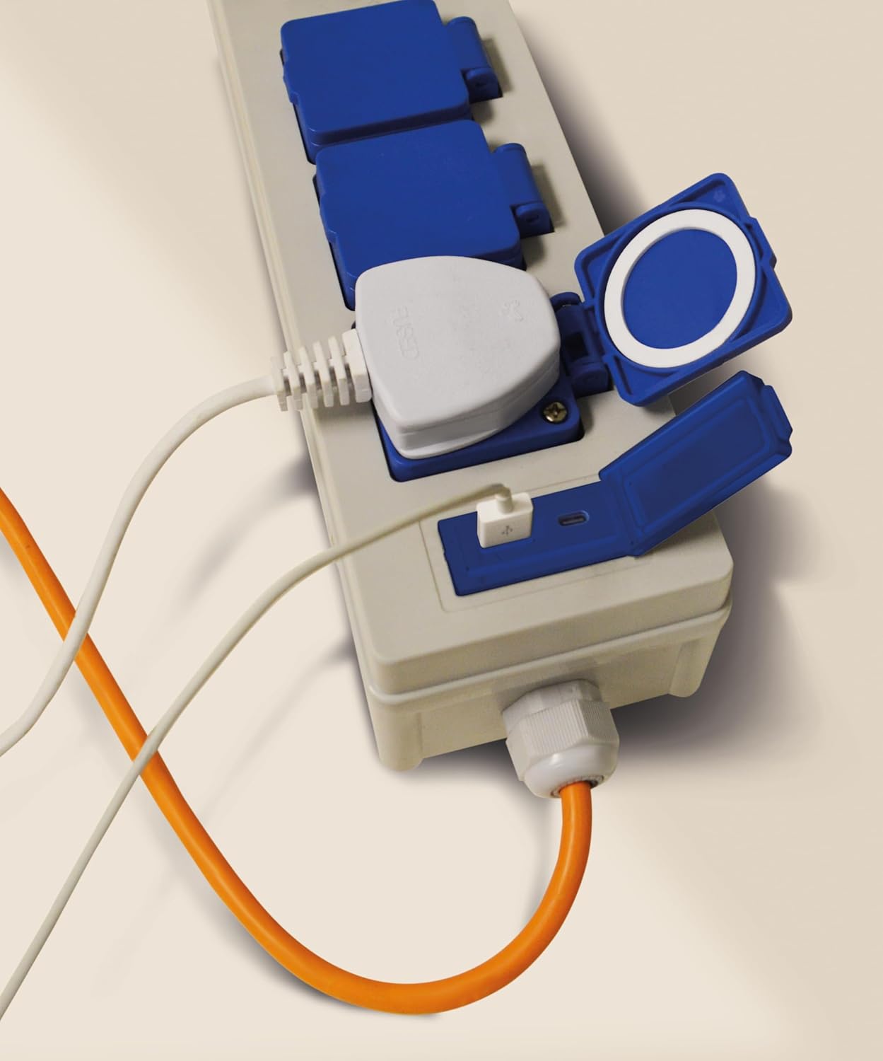 Thumbnail 4 de Maypole 230V 13A Mobile Mains Power Unit with USB for Caravans, Camping, Campervans & Motorhomes