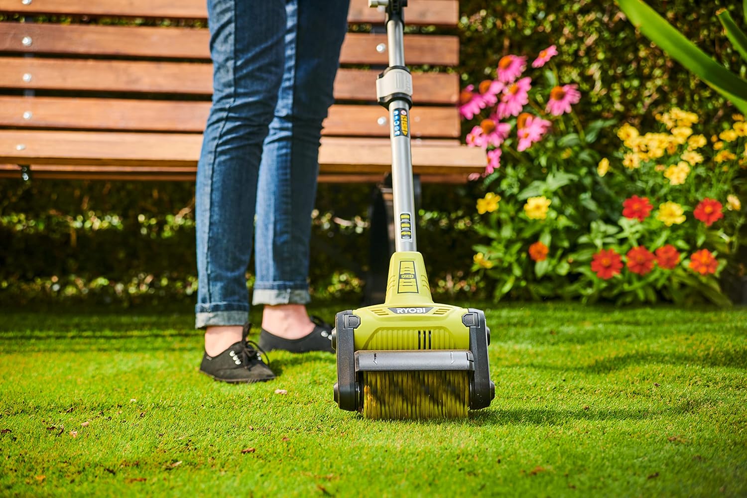 Detalle de Ryobi Patio Cleaner 18 V RY18PCB-0