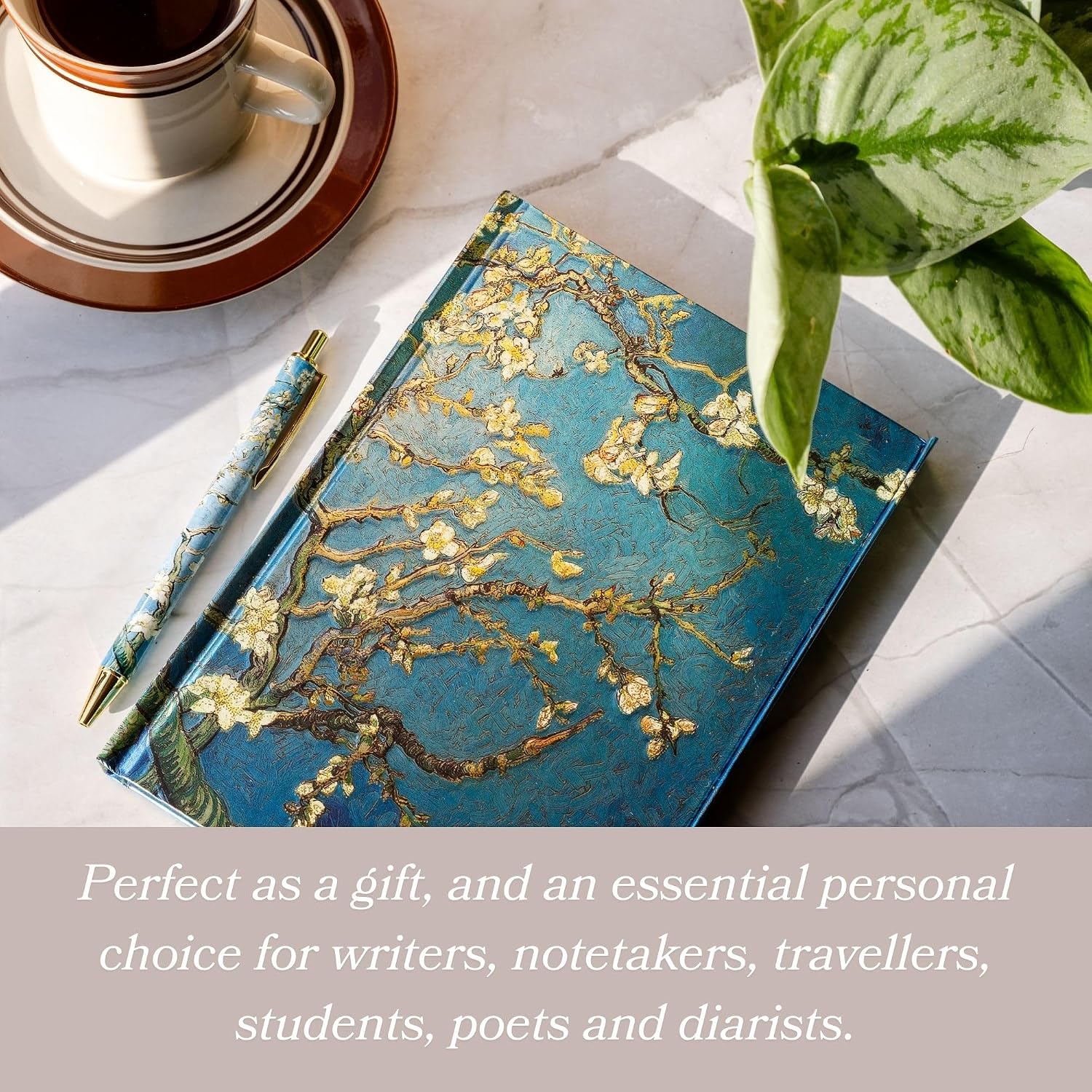 Thumbnail 3 de Vincent van Gogh: Almond Blossom Foiled Journal, gelinieerd notitieboek met magneetsluiting