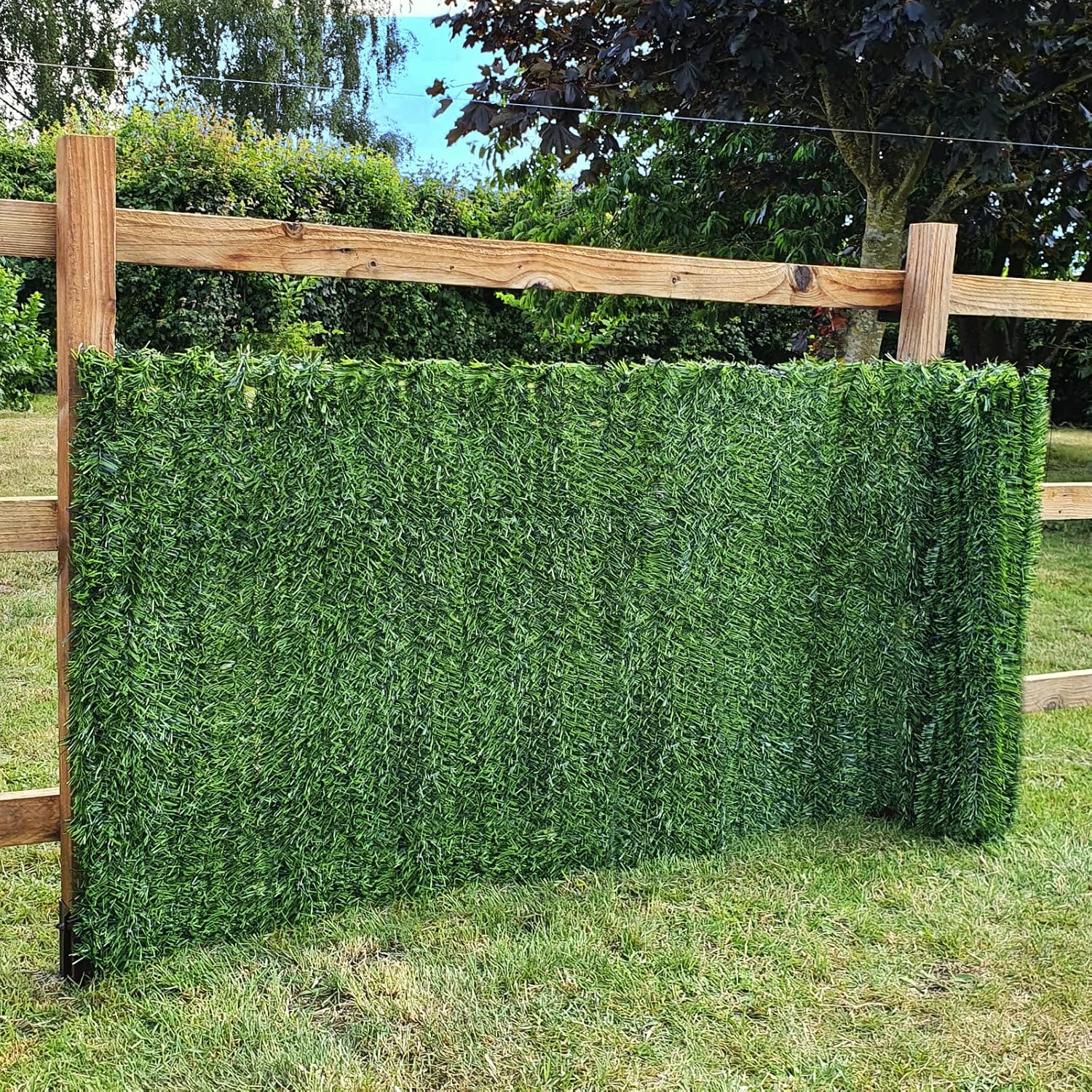 Detalle de True Products S1010D – sztuczny żywopłot iglasty 1 × 3 m, zielony