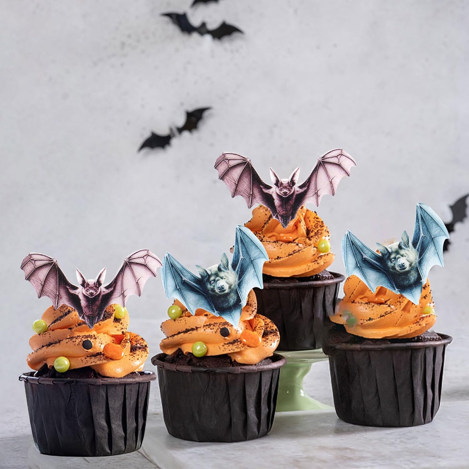 Thumbnail 6 de Ercadio Edible Halloween Bat Toppers, 40-Piece Purple Wafer Paper Set