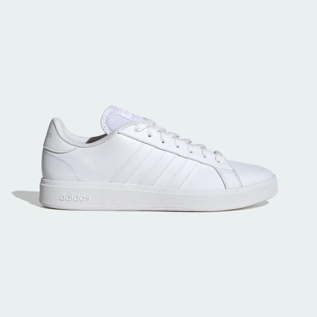Detalle de Adidas Grand Court TD Lifestyle Court Casual en blanco: comodidad diaria con estilo limpio
