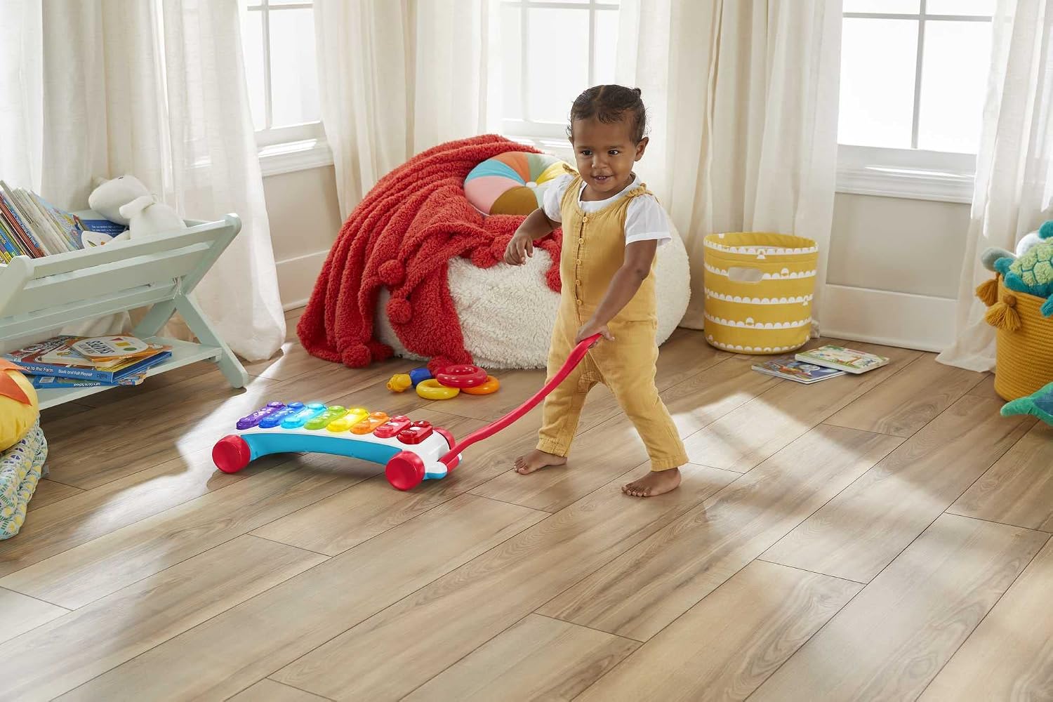Detalle 2 de Fisher-Price HJK38 grote elektronische xylofoon met 8 toetsen en 4 talen