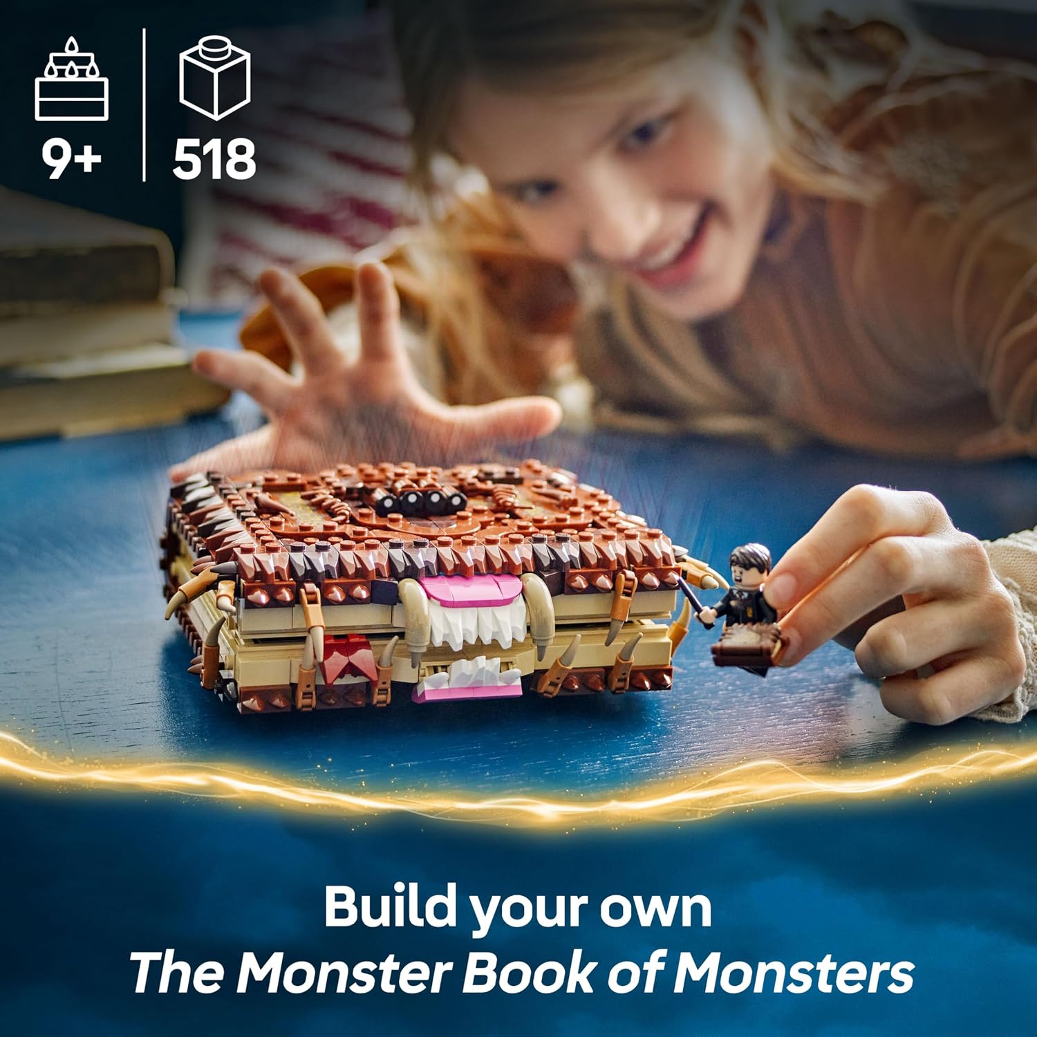 Detalle 2 de LEGO Harry Potter Chomping Monster Book Of Monsters (76449) – Interactive Toy with Neville Longbottom Minifigure