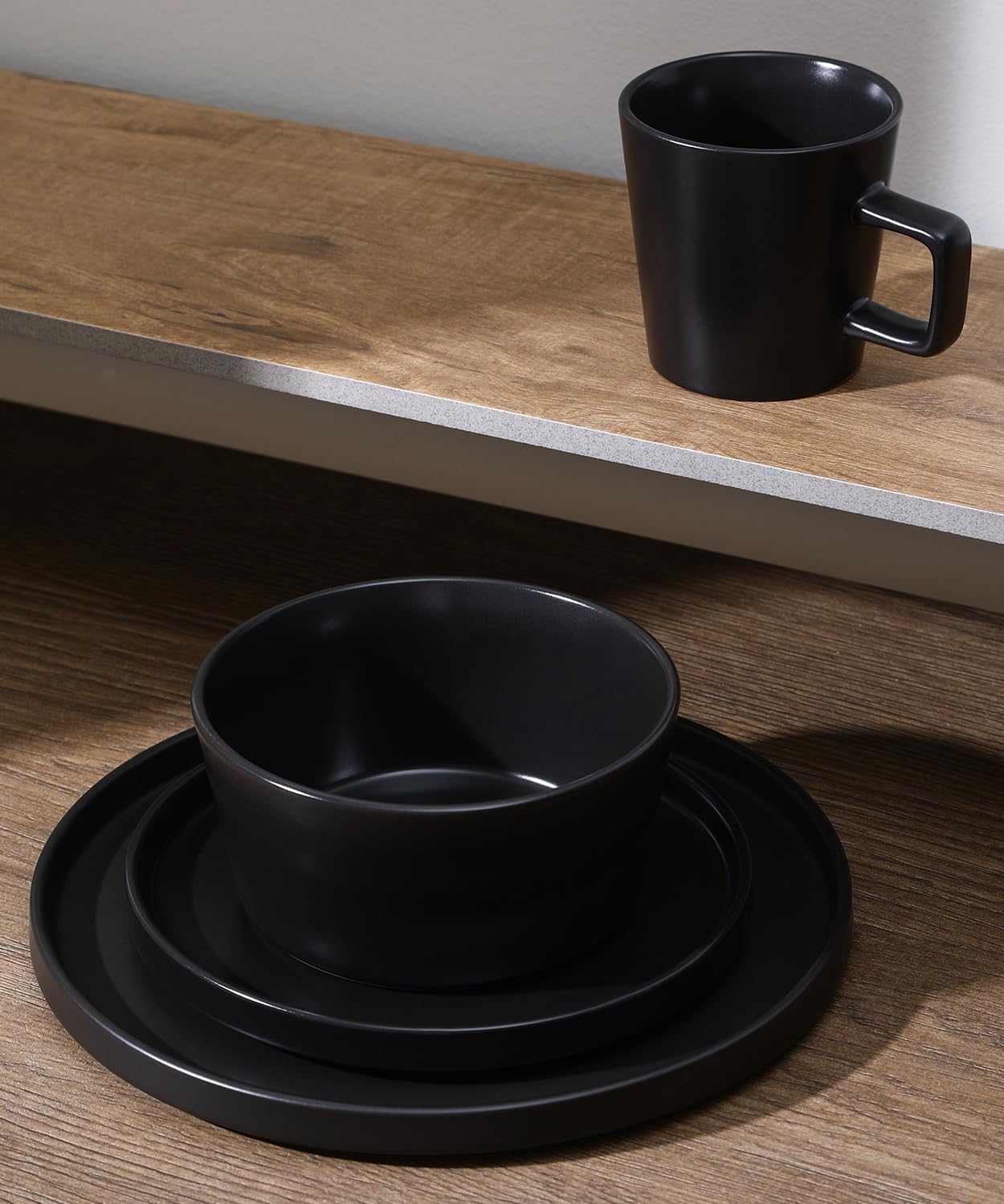 Thumbnail 4 de Stone Lain Celina 32-Piece Stoneware Dinnerware Set (Matte Black) — Service for 8